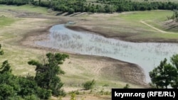 Белогорское водохранилище стремительно пересыхает. Крым, июнь 2024 года