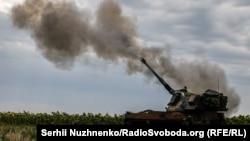 «Краби» на передовій: як українська армія застосовує на Донбасі польські САУ (фотогалерея)