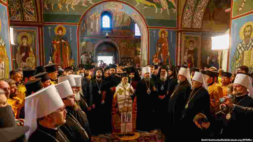 &laquo;Історія є достовірним, небрехливим свідком правди та реальності. Вселенський патріархат від самого початку був надійним охоронцем блага церкви. І хоча у часи розквіту і чисельної сили він міг запровадити та встановити пірамідальну форму устрою Східної православної церкви, але з відразою відкинув цю думку&hellip; Вселенський патріархат ніколи, користуючись наявною імперською владою, не обирав шлях культурної та мовної асиміляції національностей, які приходили у віру Євангелія&raquo;, &ndash; сказав у своїй проповіді Вселенський патріарх