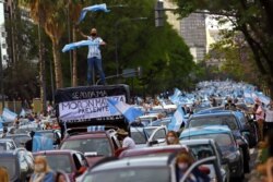 Акція протесту проти влади Альберто Фернандеса в Буенос-Айресі, Аргентина, 8 листопада 2020 року