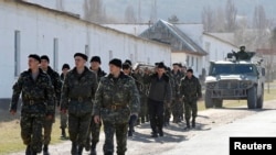 Окупація і спротив. Хроніки: Російські військові в Криму (фотогалерея)