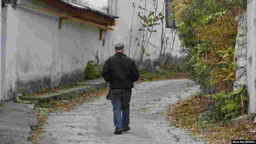 На звивистій вулиці старого міста