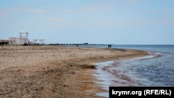 Село Штормове у Сакському районі Криму