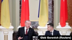 Президент Туреччини Реджеп Тайїп Ердоган і президент України Володимир Зеленський