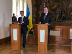 Вадим Пристайко і Томаш Петржічек на спільній пресконференції у Празі