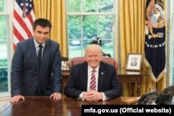 Президент США Дональд Трамп під час зустрічі із керівником МЗС України Павлом Клімкіним