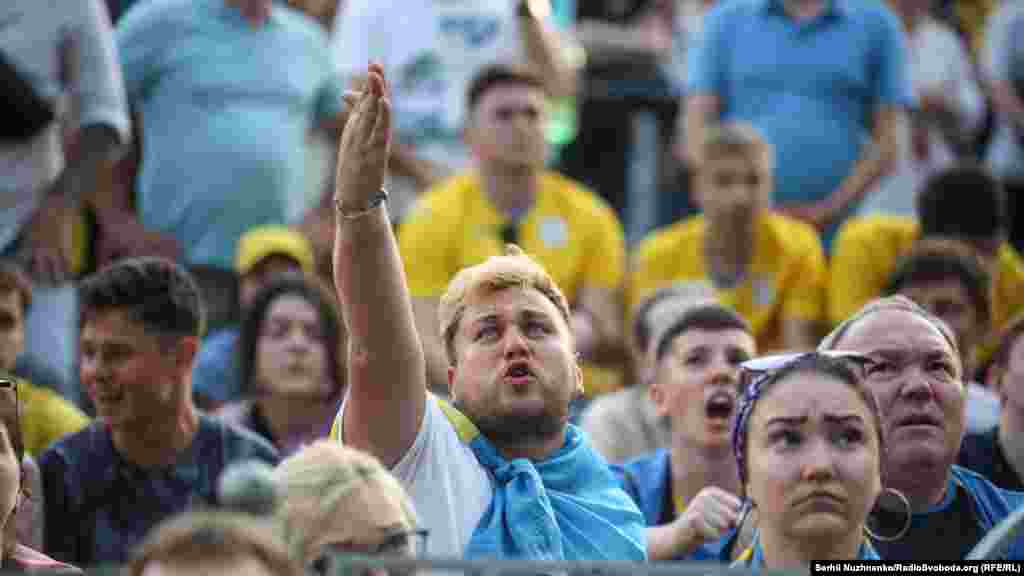 &hellip; та емоційно реагували на гру 