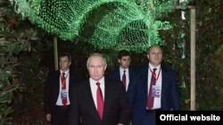 Ресей президенті Владимир Путин Душанбедегі ТМД елдерінің саммитінде. 27 қыркүйек 2018 жыл.