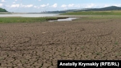 Сімферопольське водосховище до повного висихання. Фотографія зроблена 23 червня 2020 року